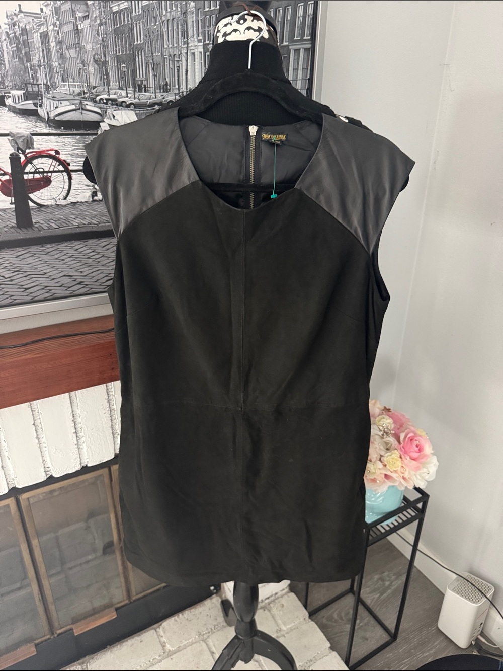 True Religion Panel Mod Shift Dress Genuine suede lambskin Leather Black medium